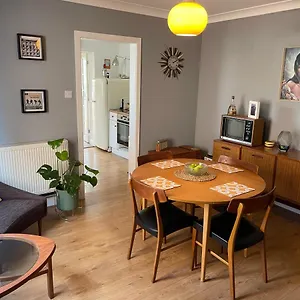 Quirky Edwardian/retro Hideaway Homestay Southampton