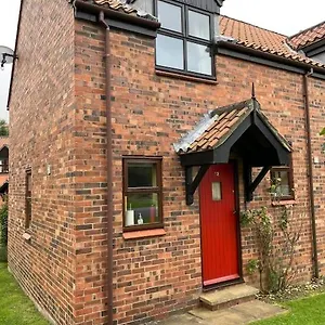 Runaway Cottage, Holiday home Whitby